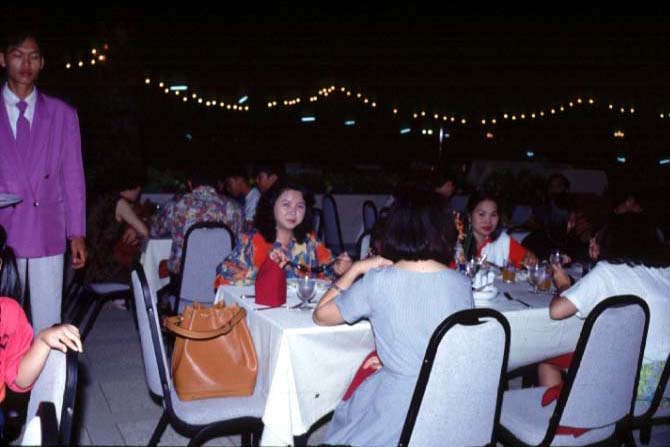 pmy00027.jpg 42.0K