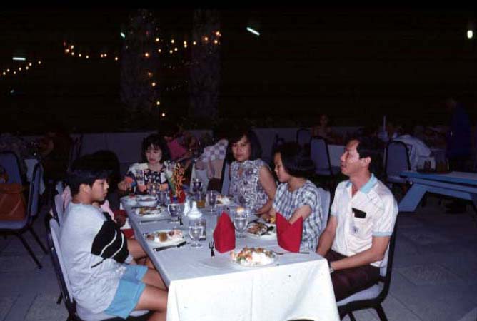 pmy00030.jpg 35.6K